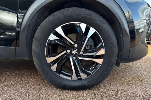 9 of 50 for PEUGEOT e-2008 50kWh Allure Premium + Auto 5dr (7kW Charger)