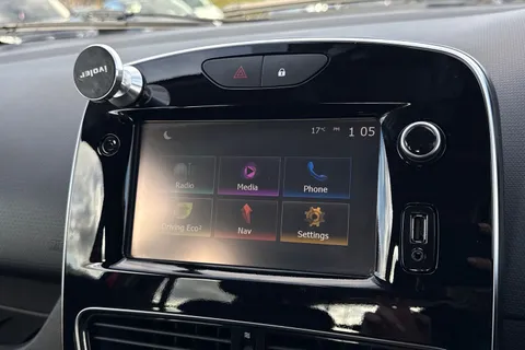 YP17LVY Renault Clio 1.5 dCi Dynamique S Nav Euro 6 (s/s) 5dr Thumbnail #18