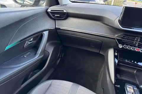 19 of 50 for PEUGEOT e-2008 50kWh Allure Premium + Auto 5dr (7kW Charger)