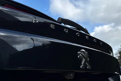 24 of 50 for PEUGEOT e-2008 50kWh Allure Premium + Auto 5dr (7kW Charger)