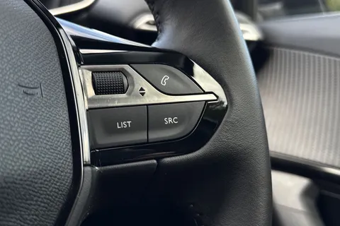 33 of 50 for PEUGEOT e-2008 50kWh Allure Premium + Auto 5dr (7kW Charger)