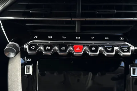 36 of 50 for PEUGEOT e-2008 50kWh Allure Premium + Auto 5dr (7kW Charger)