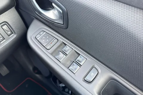 YP17LVY Renault Clio 1.5 dCi Dynamique S Nav Euro 6 (s/s) 5dr Thumbnail #44