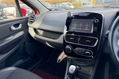 YP17LVY Renault Clio 1.5 dCi Dynamique S Nav Euro 6 (s/s) 5dr Thumbnail #45