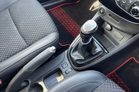 YP17LVY Renault Clio 1.5 dCi Dynamique S Nav Euro 6 (s/s) 5dr Thumbnail #54