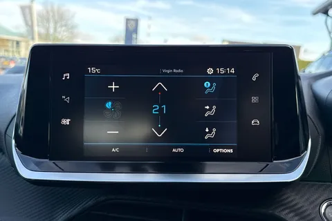 22 of 50 for PEUGEOT 208 1.2 PureTech Allure Euro 6 (s/s) 5dr