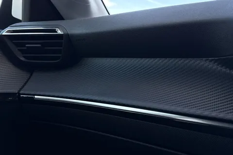 31 of 50 for PEUGEOT 208 1.2 PureTech Allure Euro 6 (s/s) 5dr