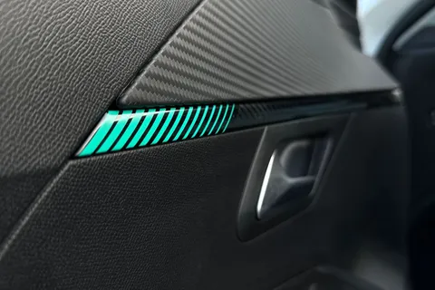 32 of 50 for PEUGEOT 208 1.2 PureTech Allure Euro 6 (s/s) 5dr