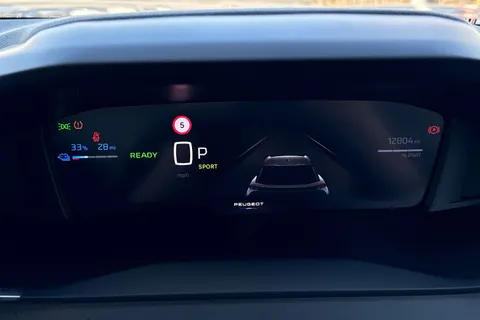 ND24DWE PEUGEOT e-2008 50kWh Allure Auto 5dr (7kW Charger) Thumbnail #35