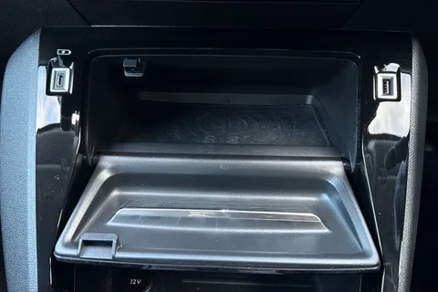 34 of 50 for PEUGEOT 208 1.2 PureTech Allure Euro 6 (s/s) 5dr