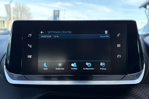 44 of 50 for PEUGEOT 208 1.2 PureTech Allure Euro 6 (s/s) 5dr