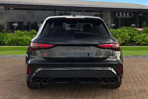  Audi S3 2.0 TFSI Black Edition Sportback S Tronic quattro Euro 6 (s/s) 5dr Thumbnail #5