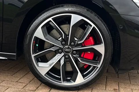  Audi S3 2.0 TFSI Black Edition Sportback S Tronic quattro Euro 6 (s/s) 5dr Thumbnail #11