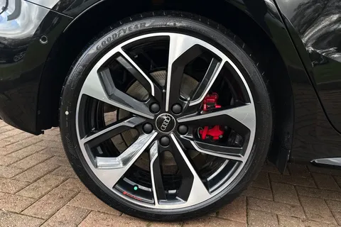  Audi S3 2.0 TFSI Black Edition Sportback S Tronic quattro Euro 6 (s/s) 5dr Thumbnail #12