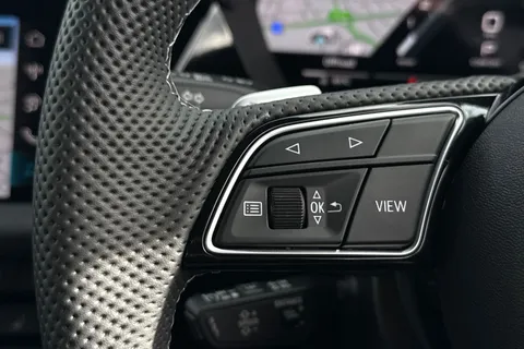  Audi S3 2.0 TFSI Black Edition Sportback S Tronic quattro Euro 6 (s/s) 5dr Thumbnail #35