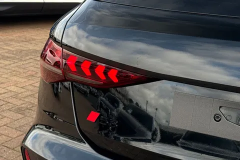  Audi S3 2.0 TFSI Black Edition Sportback S Tronic quattro Euro 6 (s/s) 5dr Thumbnail #50