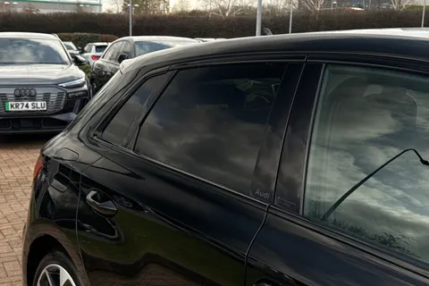  Audi S3 2.0 TFSI Black Edition Sportback S Tronic quattro Euro 6 (s/s) 5dr Thumbnail #53