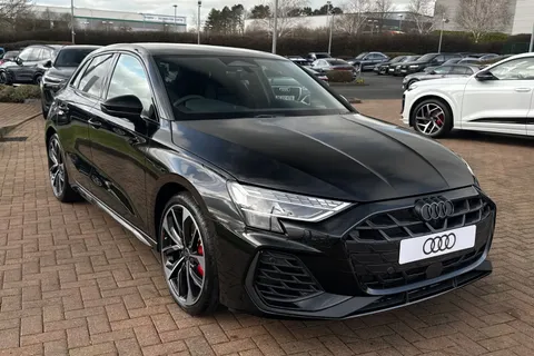  Audi S3 2.0 TFSI Black Edition Sportback S Tronic quattro Euro 6 (s/s) 5dr Thumbnail #60