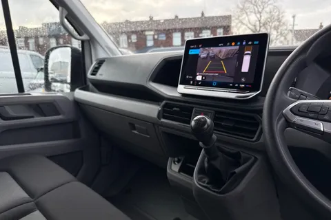 ML74EFS Volkswagen Crafter 2.0 TDI 140PS Commerce Plus High Roof Van Thumbnail #16