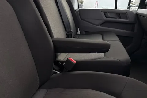 ML74EFS Volkswagen Crafter 2.0 TDI 140PS Commerce Plus High Roof Van Thumbnail #34