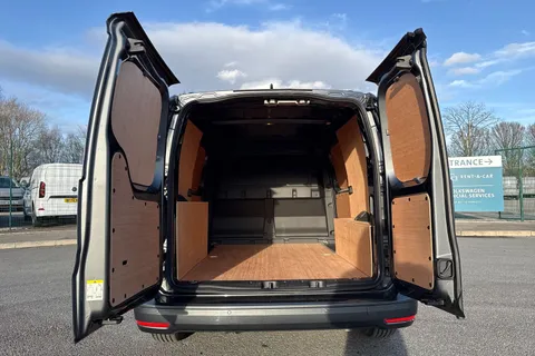 DA25CZR Volkswagen Caddy Maxi 2.0 TDI 122PS Commerce Pro Van DSG [Tech Pack] Thumbnail #8