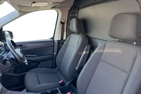 DA25CZR Volkswagen Caddy Maxi 2.0 TDI 122PS Commerce Pro Van DSG [Tech Pack] Thumbnail #17