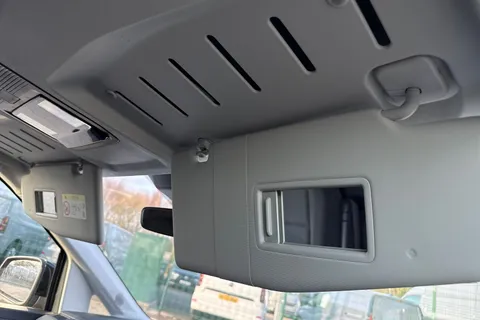 DA25CZR Volkswagen Caddy Maxi 2.0 TDI 122PS Commerce Pro Van DSG [Tech Pack] Thumbnail #50