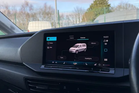 DA25CZR Volkswagen Caddy Maxi 2.0 TDI 122PS Commerce Pro Van DSG [Tech Pack] Thumbnail #57