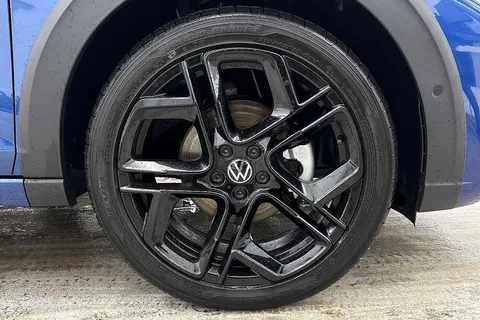 KO25MYH Volkswagen Taigo 1.0 TSI 115 Black Edition **PAN ROOF + KEYLESS ENTRY** 5dr DSG Thumbnail #5