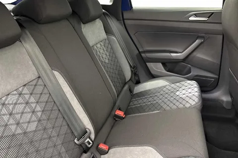 KO25MYH Volkswagen Taigo 1.0 TSI 115 Black Edition **PAN ROOF + KEYLESS ENTRY** 5dr DSG Thumbnail #9