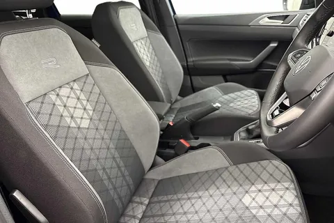 KO25MYH Volkswagen Taigo 1.0 TSI 115 Black Edition **PAN ROOF + KEYLESS ENTRY** 5dr DSG Thumbnail #10