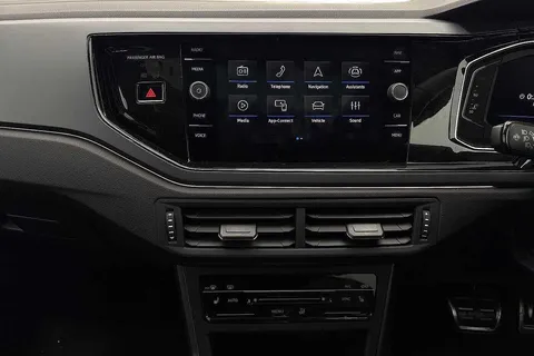 KO25MYH Volkswagen Taigo 1.0 TSI 115 Black Edition **PAN ROOF + KEYLESS ENTRY** 5dr DSG Thumbnail #12