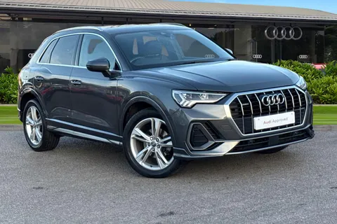 DE70MYH Audi Q3 S line 35 TDI quattro 150 PS 6-speed Thumbnail #2