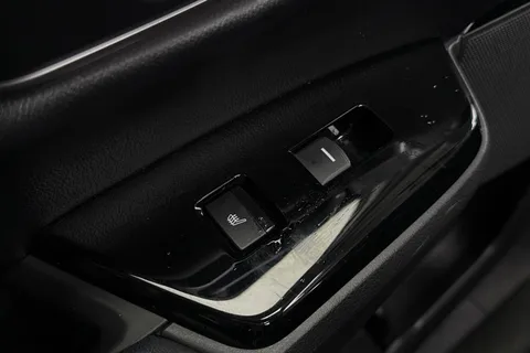 37 of 61 for Honda CR-V 2.0 h i-MMD EX eCVT 4WD Euro 6 (s/s) 5dr