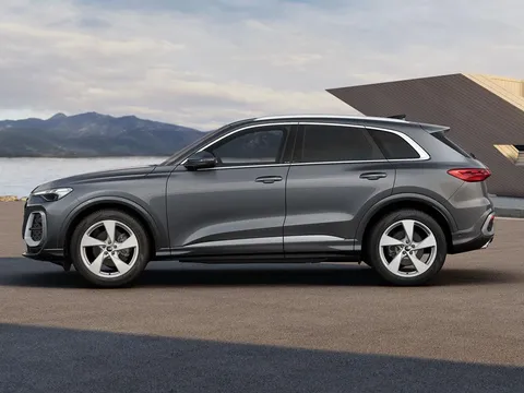  Audi Q5 2.0 TFSI S line S Tronic quattro Euro 6 (s/s) 5dr Thumbnail #2