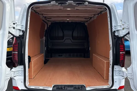 MF25HTP Volkswagen Transporter 2.0 TDI 110 Commerce Plus Van Thumbnail #11
