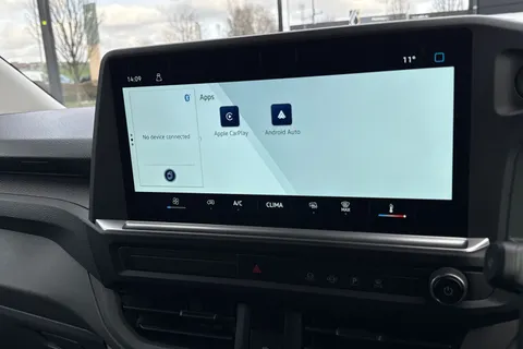 MF25HTP Volkswagen Transporter 2.0 TDI 110 Commerce Plus Van Thumbnail #13