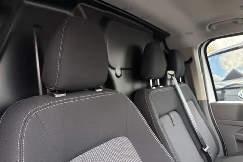 MF25HTP Volkswagen Transporter 2.0 TDI 110 Commerce Plus Van Thumbnail #22