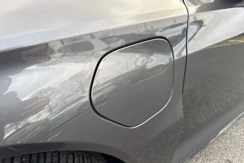 KF23DSZ Audi e-tron GT GT quattro 350,00 kW Thumbnail #26