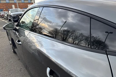 KF23DSZ Audi e-tron GT GT quattro 350,00 kW Thumbnail #28