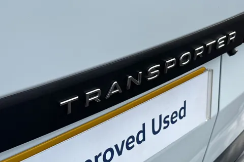 MF25HTP Volkswagen Transporter 2.0 TDI 110 Commerce Plus Van Thumbnail #30