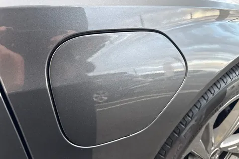 KF23DSZ Audi e-tron GT GT quattro 350,00 kW Thumbnail #37