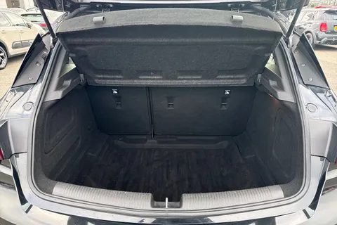 7 of 63 for Vauxhall Astra 1.6 CDTi ecoFLEX SRi Nav Euro 6 (s/s) 5dr