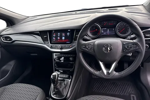 18 of 63 for Vauxhall Astra 1.6 CDTi ecoFLEX SRi Nav Euro 6 (s/s) 5dr