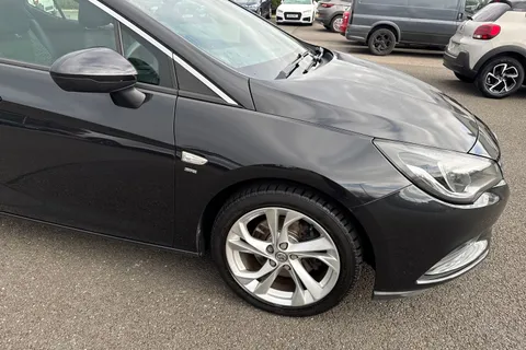 37 of 63 for Vauxhall Astra 1.6 CDTi ecoFLEX SRi Nav Euro 6 (s/s) 5dr