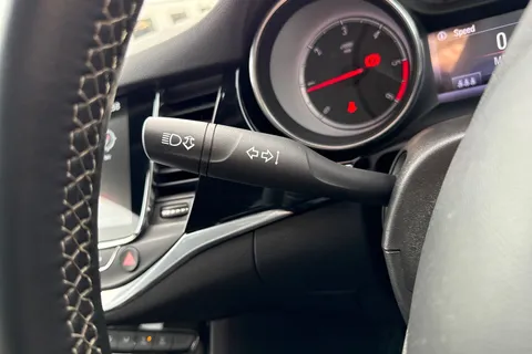 41 of 63 for Vauxhall Astra 1.6 CDTi ecoFLEX SRi Nav Euro 6 (s/s) 5dr