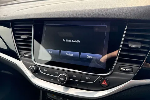 48 of 63 for Vauxhall Astra 1.6 CDTi ecoFLEX SRi Nav Euro 6 (s/s) 5dr