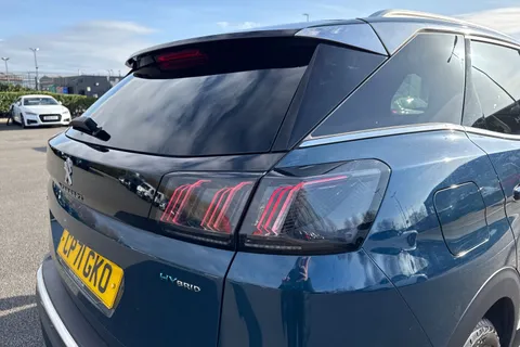 31 of 66 for PEUGEOT 3008 1.6 13.2kWh GT e-EAT Euro 6 (s/s) 5dr