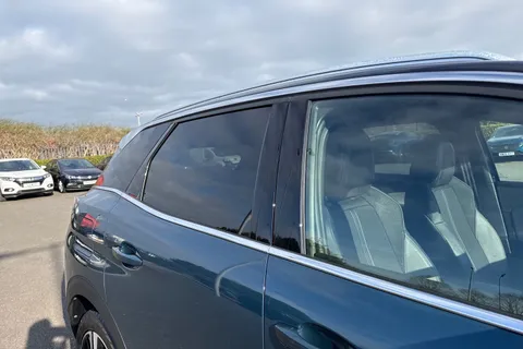 35 of 66 for PEUGEOT 3008 1.6 13.2kWh GT e-EAT Euro 6 (s/s) 5dr