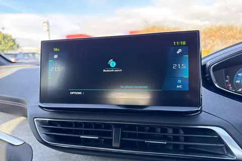 47 of 66 for PEUGEOT 3008 1.6 13.2kWh GT e-EAT Euro 6 (s/s) 5dr